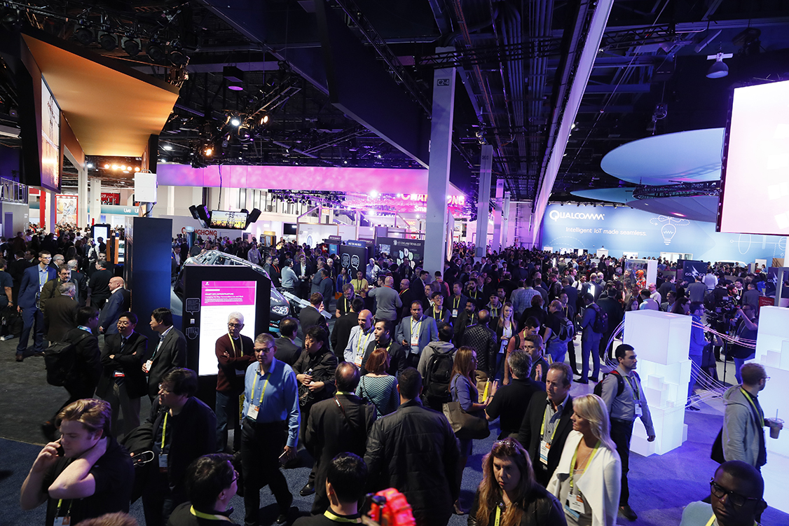 CES show floor attendees Electronic Products & TechnologyElectronic