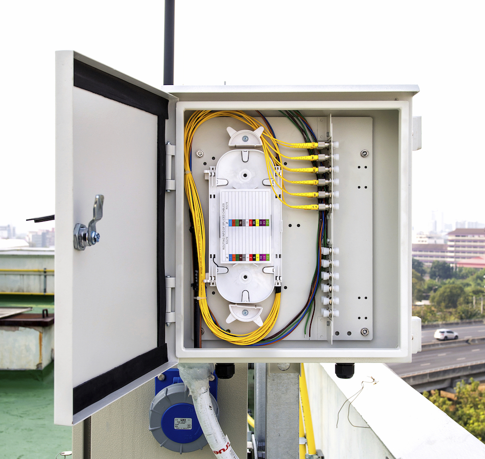 Outdoor patch fiberoptic patch panel Electronic Products