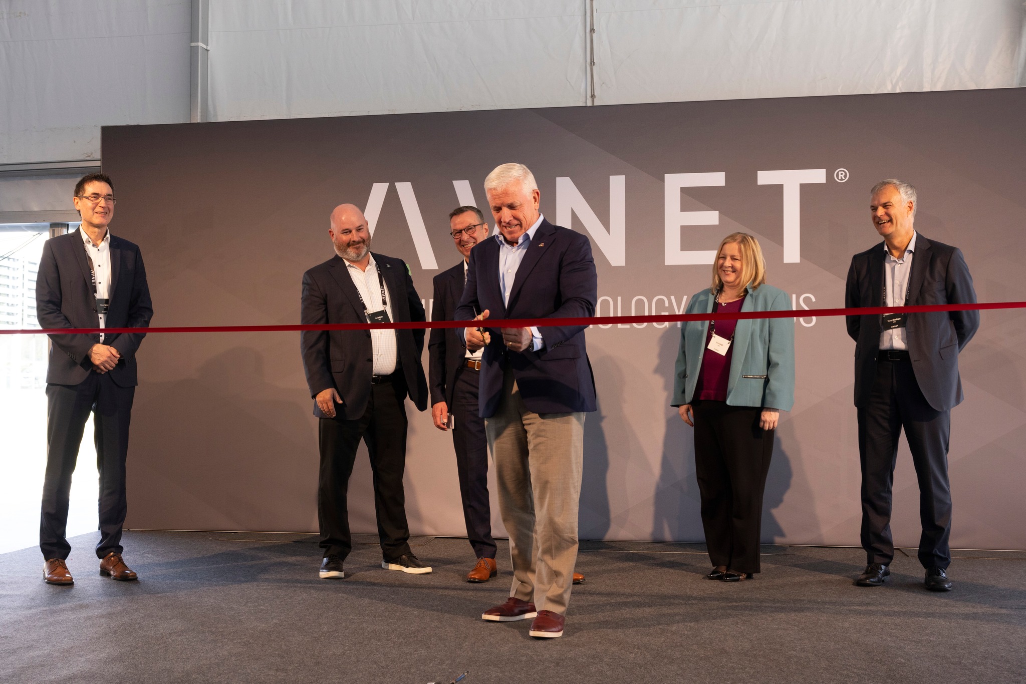 Avnet eröffnet Technologiecampus in Deutschland